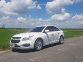 Cần bán gấp Chevrolet Cruze sản xuất 2016, màu trắng, nhập khẩu xe gia đình giá cạnh tranh