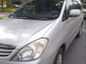 Bán ô tô Toyota Innova J đời 2008, màu bạc, giá tốt