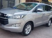 Bán xe Toyota Innova đời 2017, màu bạc, 678tr