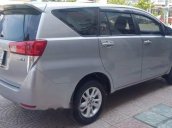 Bán xe Toyota Innova đời 2017, màu bạc, 678tr