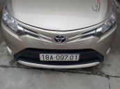 Cần bán xe Toyota Vios 1.5E CVT đời 2017, màu vàng, số tự động, giá tốt