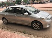 Bán Toyota Vios sản xuất 2012, màu bạc, xe gia đình 