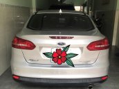 Cần bán Ford Focus Titanium sản xuất 2016, màu bạc