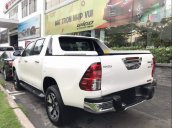 Bán Toyota Hilux sản xuất 2019, màu trắng, nhập khẩu nguyên chiếc