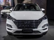 Bán xe Hyundai Tucson 2019, màu trắng, giá chỉ 890 triệu