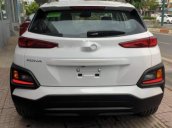 Bán xe Hyundai Kona sản xuất năm 2019, màu trắng giá cạnh tranh