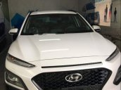 Bán xe Hyundai Kona sản xuất năm 2019, màu trắng giá cạnh tranh