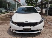 Bán Kia Cerato 1.6AT sx năm 2016, màu trắng, xe đẹp