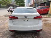 Bán Kia Cerato 1.6AT sx năm 2016, màu trắng, xe đẹp