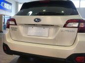 Bán Subaru Outback 2.5 EyeSight tại miền Trung, màu trắng, nhập khẩu nguyên chiếc từ Nhật Bản