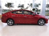 Cần bán Hyundai Elantra 2019, màu đỏ giá cạnh tranh