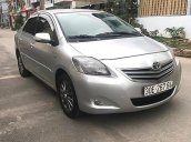 Bán Toyota Vios màu bạc, đời 2013, số sàn