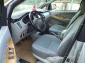 Cần bán lại xe Toyota Innova sản xuất 2007, màu bạc