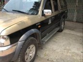 Cần bán xe Ford Ranger XLT năm sản xuất 2004, màu vàng