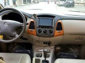 Bán ô tô Toyota Innova V năm sản xuất 2008, màu bạc số tự động