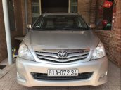 Cần bán Toyota Innova 2011, màu bạc, nhập khẩu nguyên chiếc xe gia đình, giá 457tr