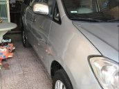 Cần bán Toyota Innova 2011, màu bạc, nhập khẩu nguyên chiếc xe gia đình, giá 457tr