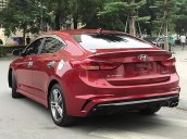 Cần bán gấp Hyundai Elantra 1.6 tubor đời 2018, màu đỏ