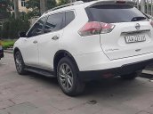 Cần bán xe Nissan X trail 2016, màu trắng chính chủ, 810tr