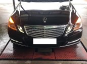 Cần bán gấp Mercedes E300 2012, màu đen chính chủ