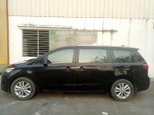 Cần bán xe Kia Sedona đời 2016, màu đen