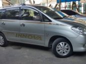 Cần bán xe Toyota Innova sản xuất 2009, ít sử dụng