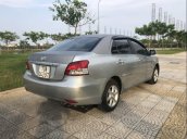 Gia đình bán Toyota Vios sản xuất năm 2009, màu bạc 