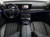 Cần bán gấp Mercedes E250 đời 2017, màu nâu 
