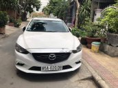 Bán xe Mazda 6 2.0 sản xuất 2016, màu trắng xe gia đình