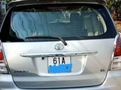 Cần bán gấp Toyota Innova G sản xuất năm 2009, màu bạc chính chủ