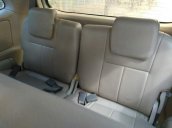 Cần bán Toyota Innova năm 2010, màu bạc 