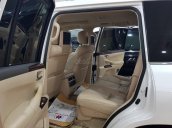 Bán Lexus LX570 sản xuất 2013, đăng ký 2015, màu trắng bản xuất Mỹ