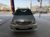 Bán Toyota Innova G sản xuất 2010, màu bạc, số sàn