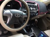 Bán Toyota Fortuner MT năm 2016, màu đen, chính chủ, 920tr