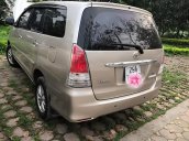 Bán Toyota Innova J năm 2011, màu vàng chính chủ 