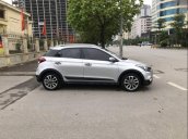 Cần bán gấp Hyundai i20 Active đời 2015, màu bạc, xe nhập  