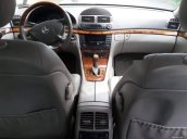 Bán Mercedes-Benz E240, 2003, màu xám, nội thất màu kem, nội ngoại thất như xe mới
