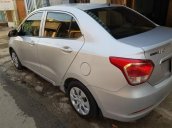 Cần bán Hyundai Grand i10 1.2MT 2016, màu bạc, nhập khẩu, xe đẹp