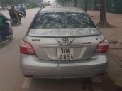 Bán Toyota Vios đời 2013, màu bạc