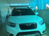 Bán Hyundai Santa Fe đời 2011, màu trắng, xe nhập xe gia đình