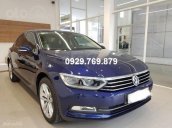 Cần bán Volkswagen Passat Bluemotion High đời 2019, màu xanh lam, nhập khẩu nguyên chiếc