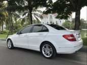 Bán Mercedes C200 năm sản xuất 2012, màu trắng, 685tr