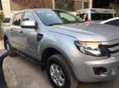 Cần bán xe Ford Ranger số tự động, 1 cầu, màu bạc đời 2015