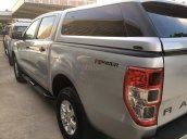 Cần bán xe Ford Ranger số tự động, 1 cầu, màu bạc đời 2015