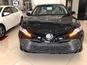 Bán Toyota Camry 2.5Q đời 2019, màu đen, nhập khẩu  