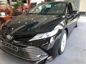 Bán Toyota Camry 2.5Q đời 2019, màu đen, nhập khẩu  