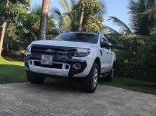 Bán xe Ford Ranger Wildtrak 3.2 đời 2015, màu trắng, nhập khẩu 