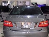 Bán gấp Mercedes E300 đời 2010, màu xám, số tự động 