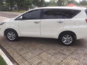Cần bán Toyota Innova 2.0E năm 2018, màu trắng, giá tốt