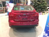 Cần bán xe Ford Focus năm 2018